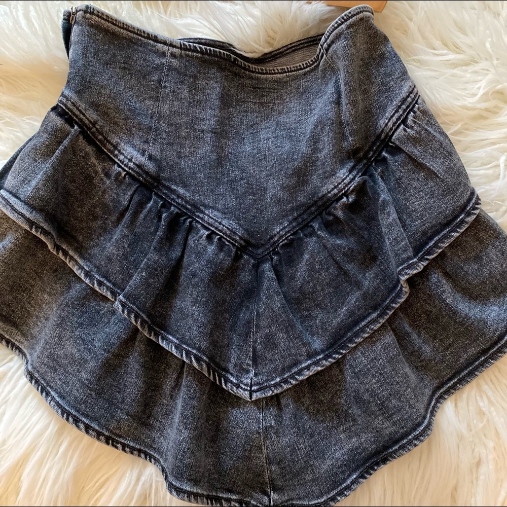 MOTHER
Ruffled Denim Mini Skirt
